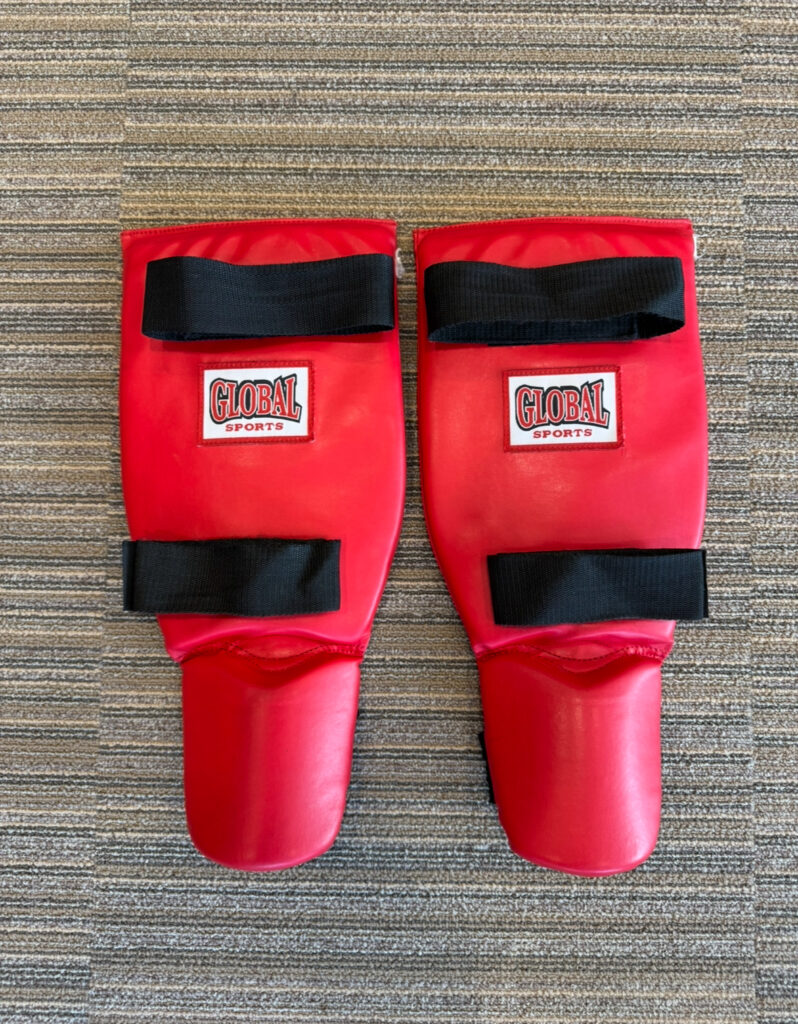 キックボクシング 防具 レガース